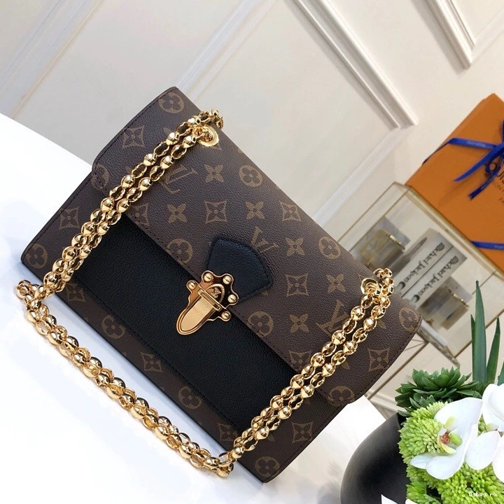 Louis Vuitton VICTOIRE 0805